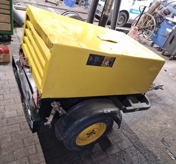 Kompresor śrubowy Atlas Copco XAS36 2004 Sprężarka