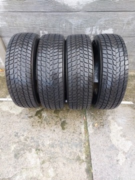 Opony ŁADNE zimowe Nexen 225/65 R17 4szt