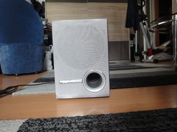 Subwoofer aktywny JVC