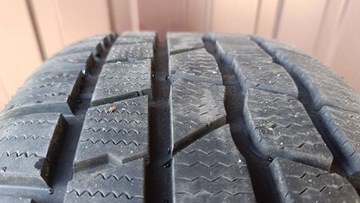 Opony 215/60 R16