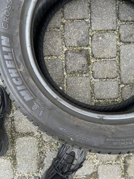 Komplet opon MICHELIN 235/55/18