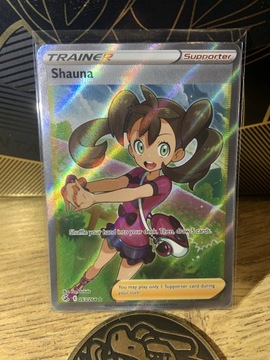 Shauna full art pokemon TCG