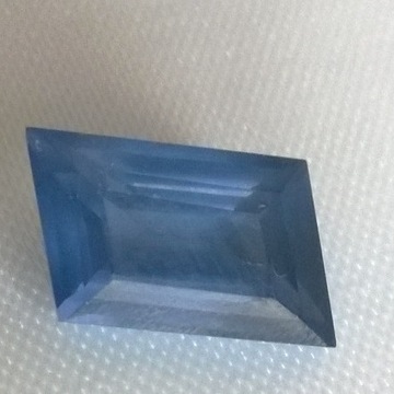 Tanzanit   5.2CT    10.6 x 7.2 mm