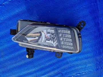 VW POLO VI 2G0 HALOGEN LEWY PRZÓD 2G0941661 A