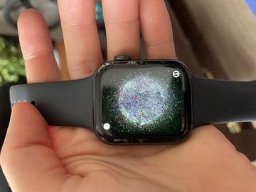 Apple Watch 5 44mm pęknięty wyświetlacz
