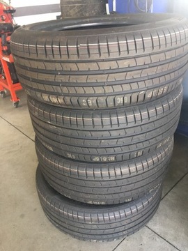 OPONY PIRELLI PZero  (PZ4) 235/50R19 99 V VOL F