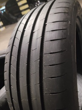 Sprzedam 4 opony letnie GOODYEAR 215/50R18 96W XL