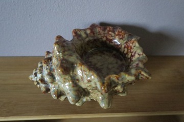Stara ceramiczna muszla świecznik dekoracja