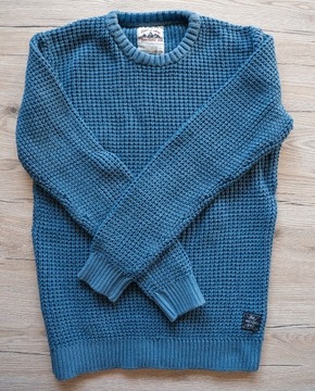 Sweter  Reserved ciemnoniebieskiz naszywką 152cm