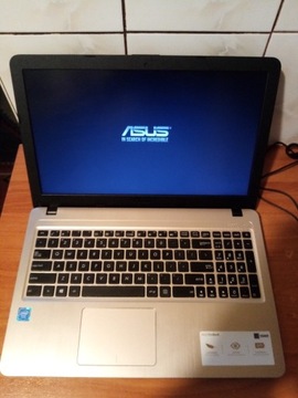 Asus VivoBook 15,6" model : R 540MA-DM135T