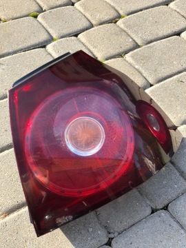 ORYGINALNE LAMPY ED30 GOLF 5 V WIŚNIOWE