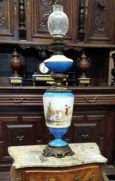 Piękna duża lampa naftowa z XIX wieku okuta brązem