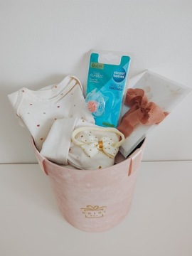 Prezent dla noworodka na narodziny baby box shower