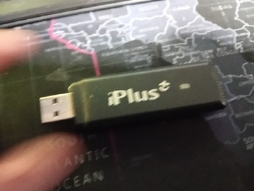 MODEM USB IPLUS HUAWEI czytnik kart pamieci 