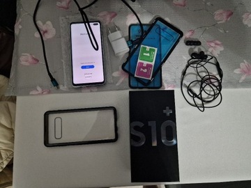 Samsung Galaxy S10+ 8 GB / 128 GB czarny idealny 