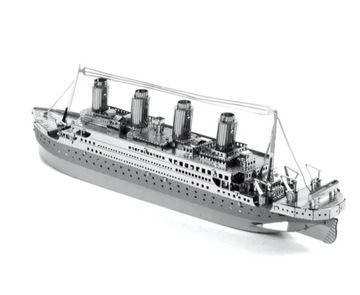METALOWY MODEL Titanic Parowiec