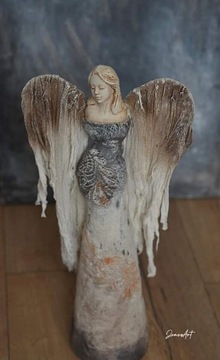 Anioł figurka