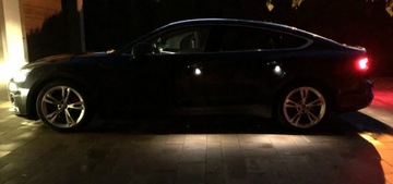 Oświetlenie klamek zewnętrzych Audi A4 A5 B9 F5