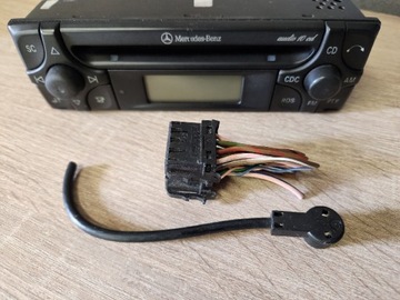 Kostki ISO radia + anteny Mercedes Alpine Audio 10