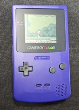 Konsola Nintendo Game Boy Color + Gra SUPER STAN