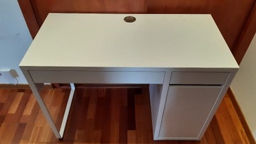 Ikea MICKE biurko 105x50cm + krzesło + dodatki