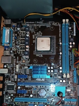 ASUS M5A78L-MLX v2 AM3+ Phenom II X2 550 