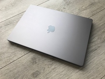 Idealny Apple MacBook Pro 16 M1 Pro 16 GB 1 TB SSD