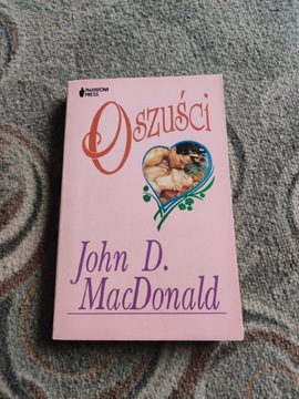 John D. Ma Donald - Oszuści