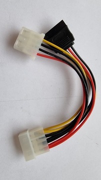 Przedłurzacz MOLEX plus SATA