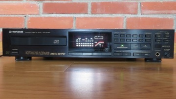 PIONEER PD-7050 FLAGOWIEC, KOMPLET, STAN B. DOBRY!