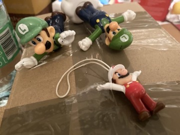 Figurka Super Mario  zestaw gadżetów 