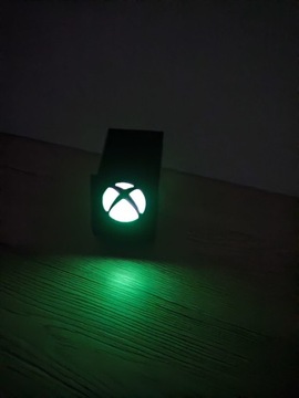 Stojak na pada Xbox świecący w ciemnosci 