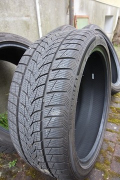 Opony zimowe 235/40 R19 jak nowe