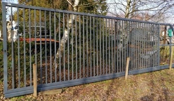 brama przemysłowa przesuwna stalowa ogrodzenie RAL