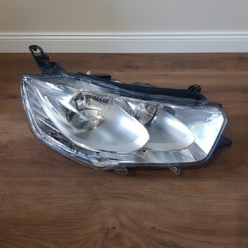 CITROEN C-elysee lampa przód prawa Eu 90044597