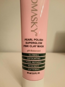 Mudmasky Pearl polish superglow pink Clay mask.