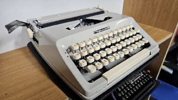 Maszyna do pisania Marica po konserwacji 