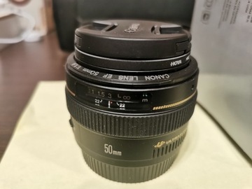 CANON EF 50 mm f/1.4 USM. 