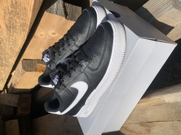 Oryginalne buty Nike Air Force 1 Low 38.5 skóra