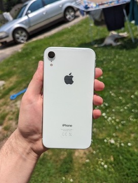 iPhone XR 64gb Bardzo dobry stan 