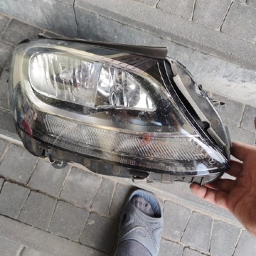 Lampa Mercedes w205