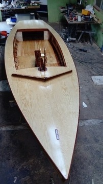 Jacht żaglowy OMEGA, drewniany, retro
