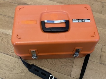 Skrzynka kufer box na tachimetr Nikon totalstation