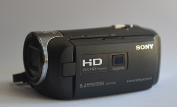 Kamera HD Sony HDR-PJ410 z projektorem 