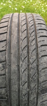 Opona letnia 215 /50R17 Tristar 