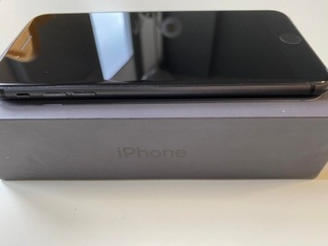 Iphone 8 Plus 64 GB czarny - stan bardzo dobry