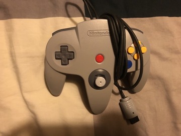 Pad do konsoli Nintendo 64 N64