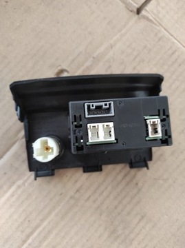Port USB SIM zapalniczka mazda 6 gj mazda 3