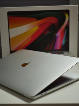 Macbook pro 16 i9/16gb/1TB radeon 4GB 2019