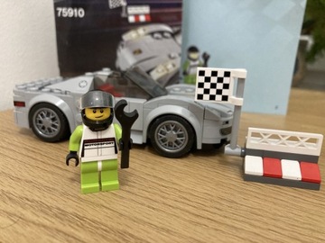 Lego Speed Champions 75910 (brakuje 1 klocka)
